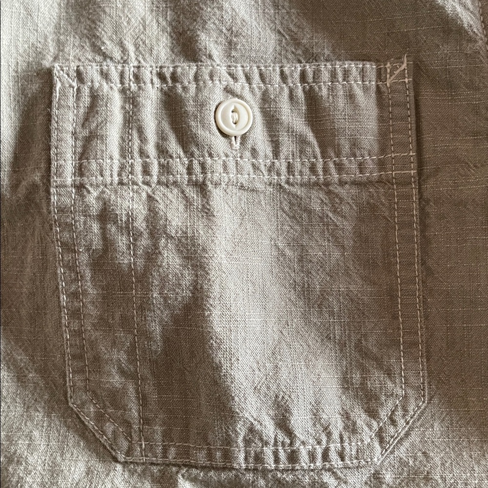 Flint and Tinder chambray utility shirt - Picture 4 of 8